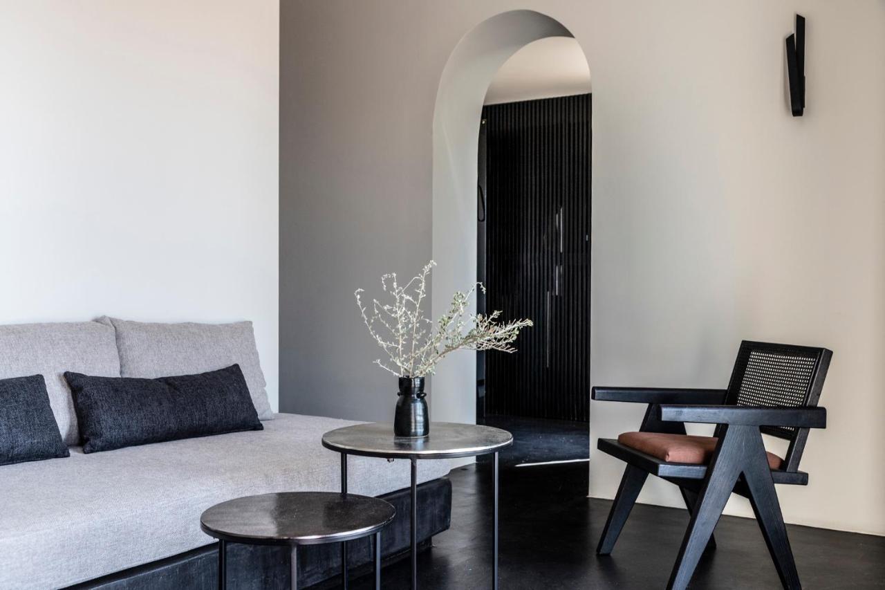 Nimbus Santorini Apart otel Oía Dış mekan fotoğraf