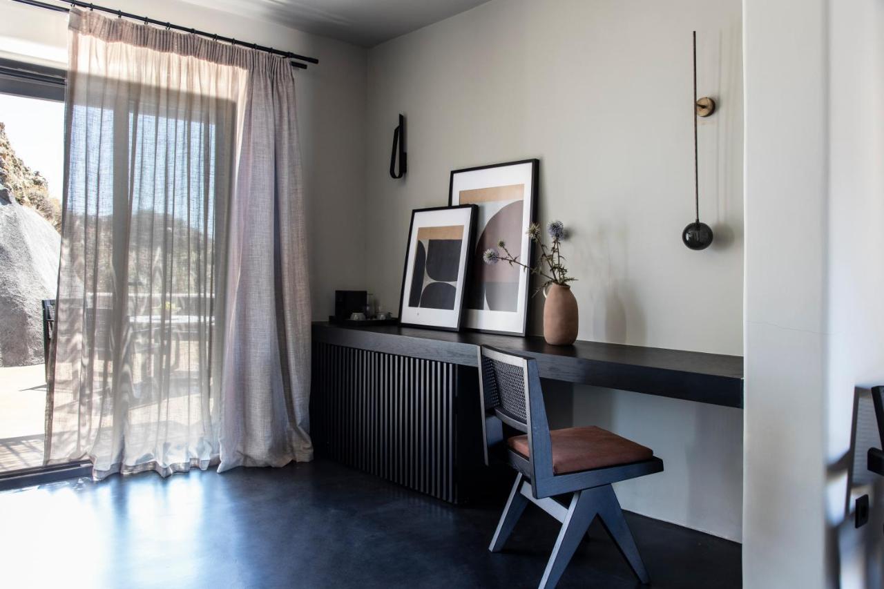 Nimbus Santorini Apart otel Oía Dış mekan fotoğraf