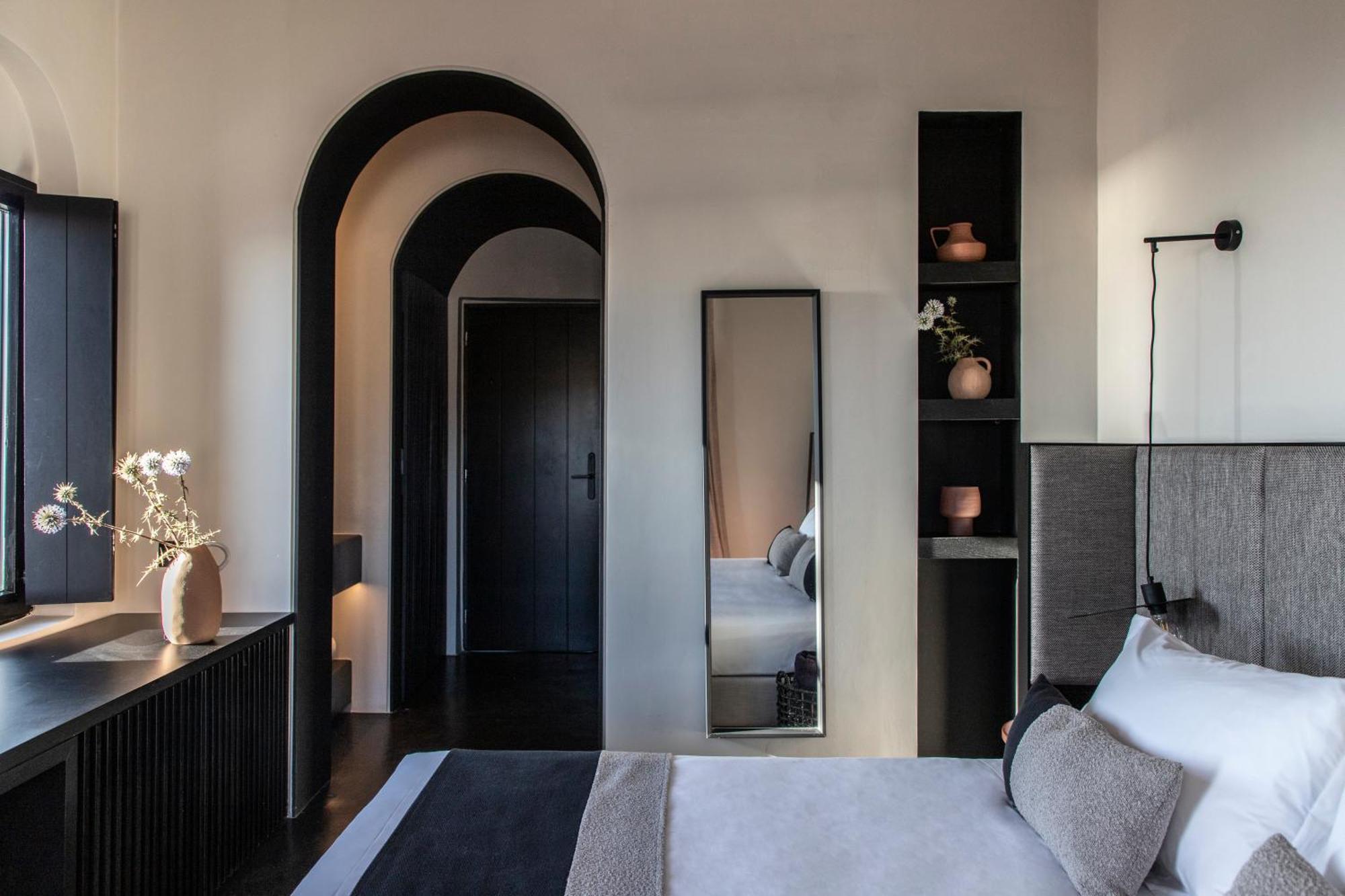 Nimbus Santorini Apart otel Oía Dış mekan fotoğraf